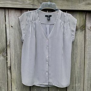 Women’s H&M Striped Button Blouse